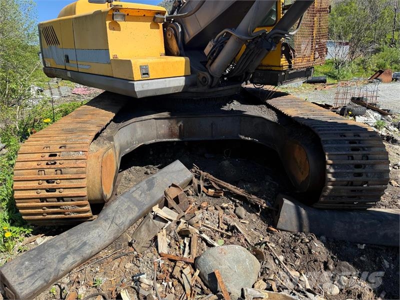 Volvo EC340 gravemaskin m/ MBI SH300R stålsaks Crawler excavators