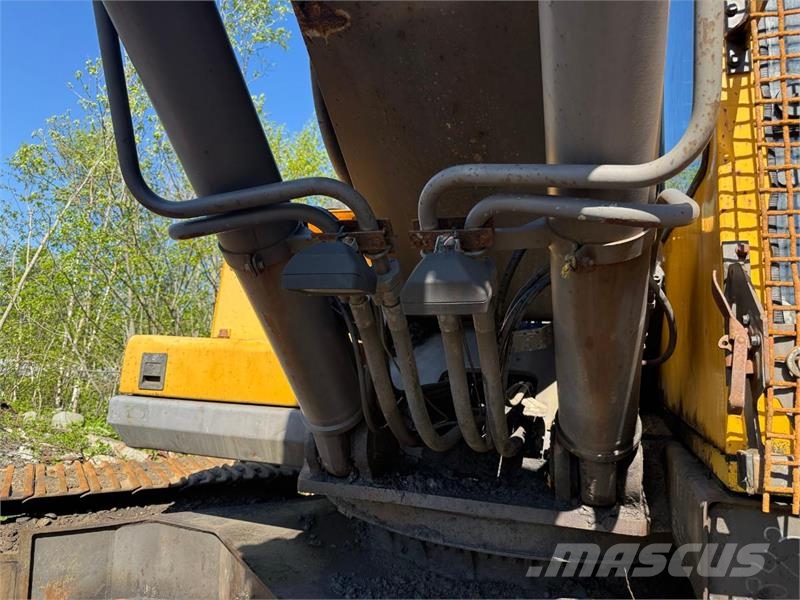 Volvo EC340 gravemaskin m/ MBI SH300R stålsaks Crawler excavators
