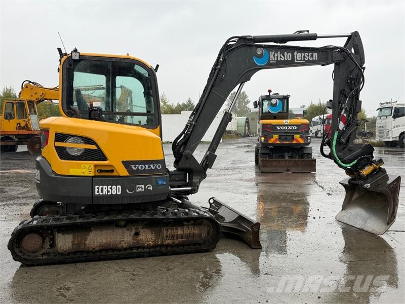 Volvo ECR58D gravemaskin med 3 skuffer - Engcon tiltrota Építőipar - Egyebek
