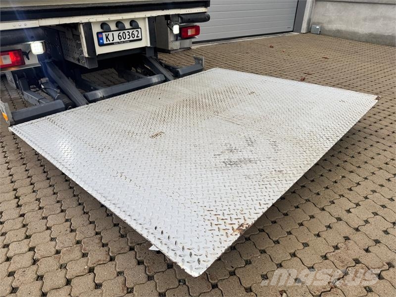 Volvo FE Camion cassonati