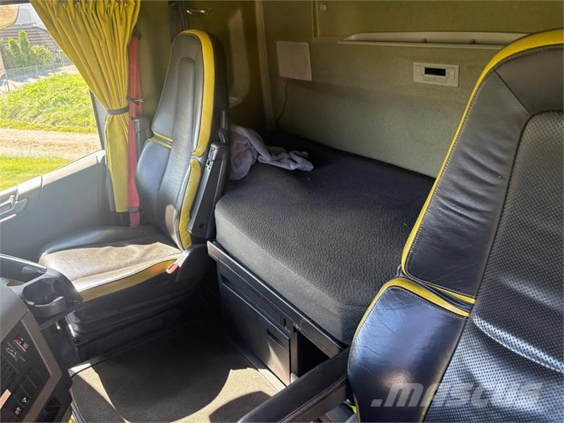 Volvo FH 16 / 650 Tipper trucks