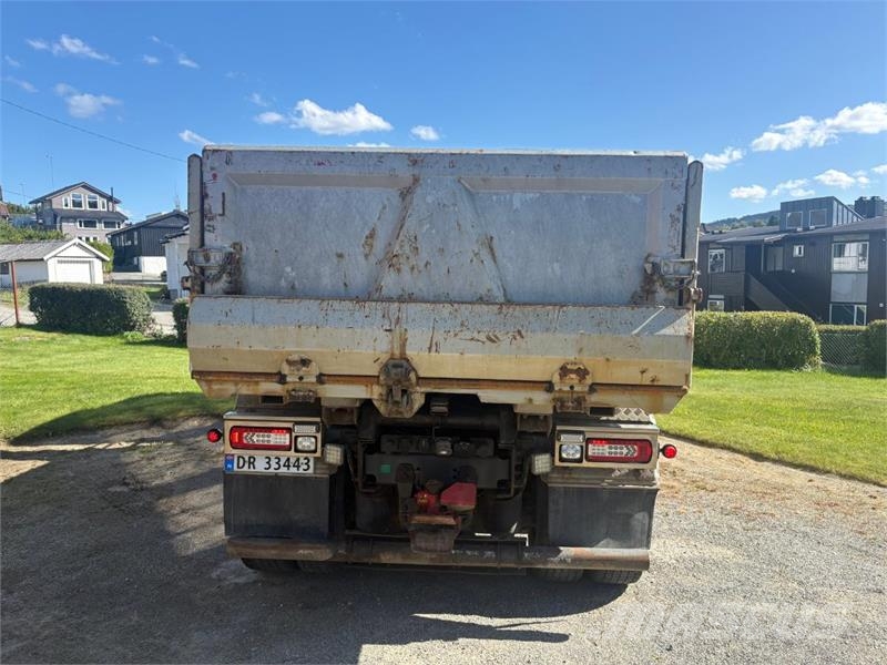 Volvo FH 16 / 650 Tipper trucks