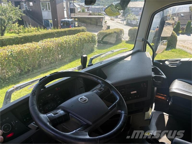 Volvo FH 16 / 650 Tipper trucks