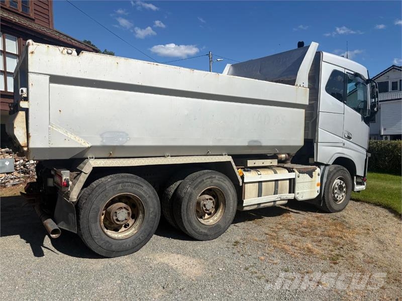 Volvo FH 16 / 650 Tipper trucks