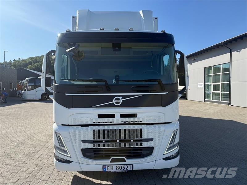 Volvo FM Electric Camiones con caja de remolque