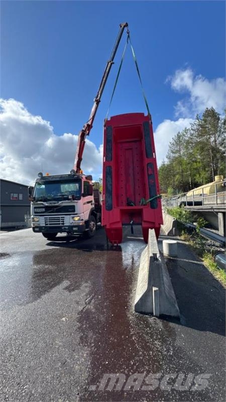 Volvo FM7 4x2 kranbil, HMF 753 K2, 3-veis tipp, kran ser Kranbil