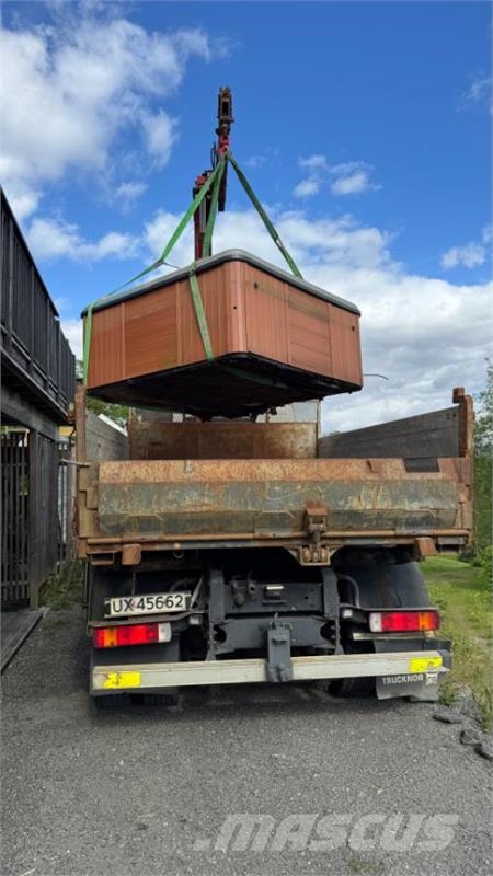 Volvo FM7 4x2 kranbil, HMF 753 K2, 3-veis tipp, kran ser Kranbil