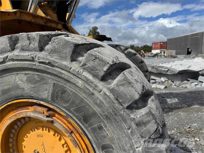 Volvo L350F hjullaster 2011 – 56 300 kg – 18 321 timer – Wheel loaders
