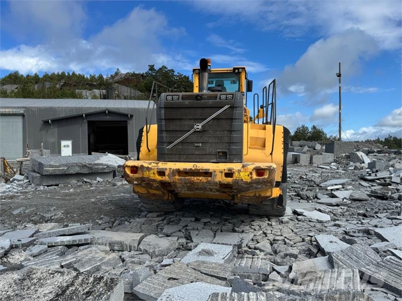 Volvo L350F hjullaster 2011 – 56 300 kg – 18 321 timer – Wheel loaders