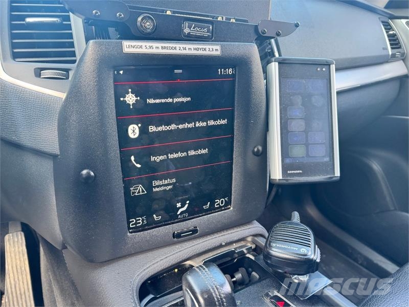 Volvo XC 90 Lengvieji automobiliai