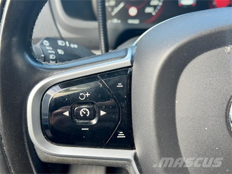 Volvo XC 90 Lengvieji automobiliai