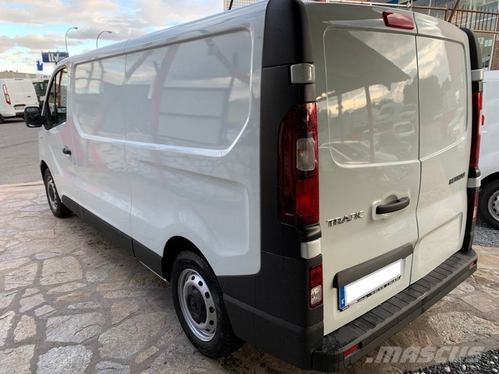 Renault Trafic Furgón 29 L2H1 Energy BluedCi 88kW Изотермический фургон
