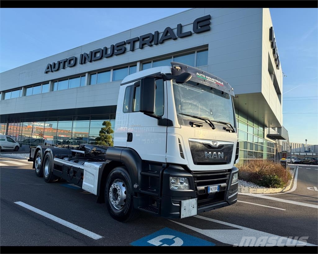 MAN TGS 26 Camion altro