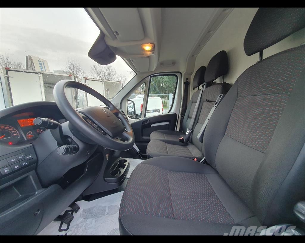 Peugeot Boxer III 335 2019 Vans basculantes