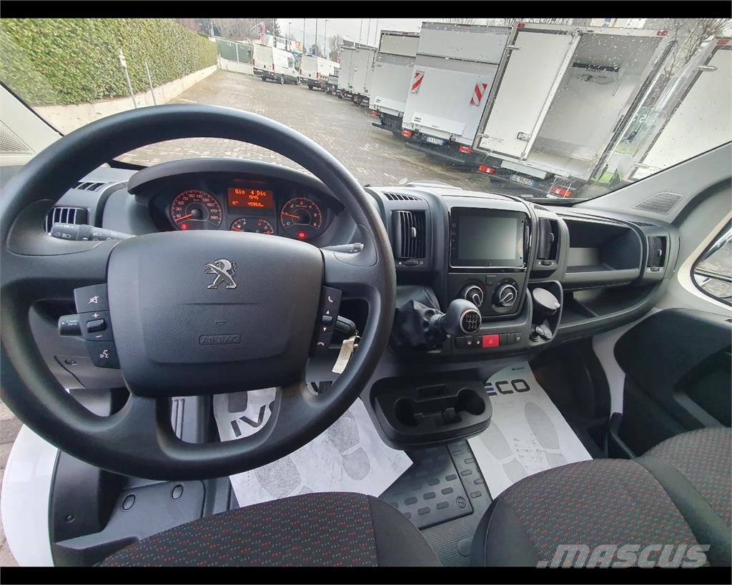 Peugeot Boxer III 335 2019 Vans basculantes