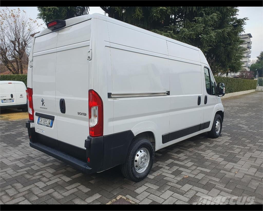 Peugeot Boxer III 335 2019 Vans basculantes