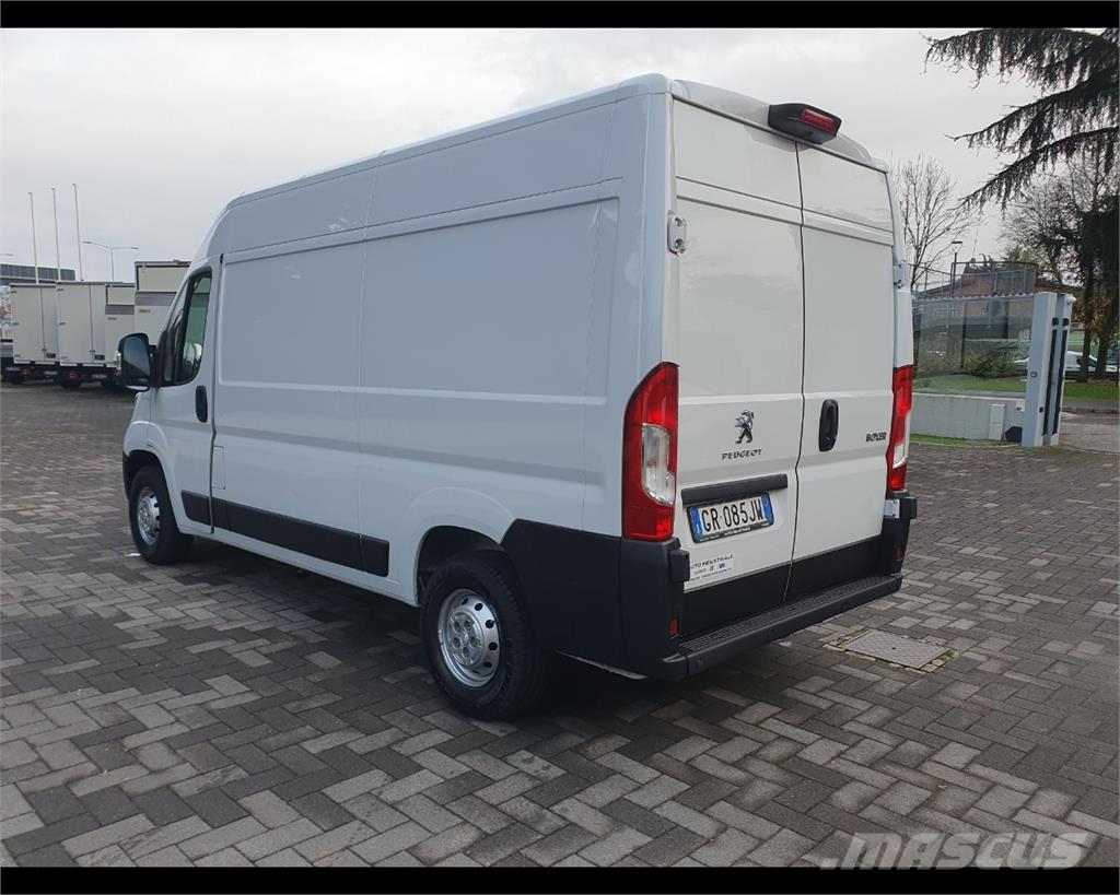 Peugeot Boxer III 335 2019 Vans basculantes