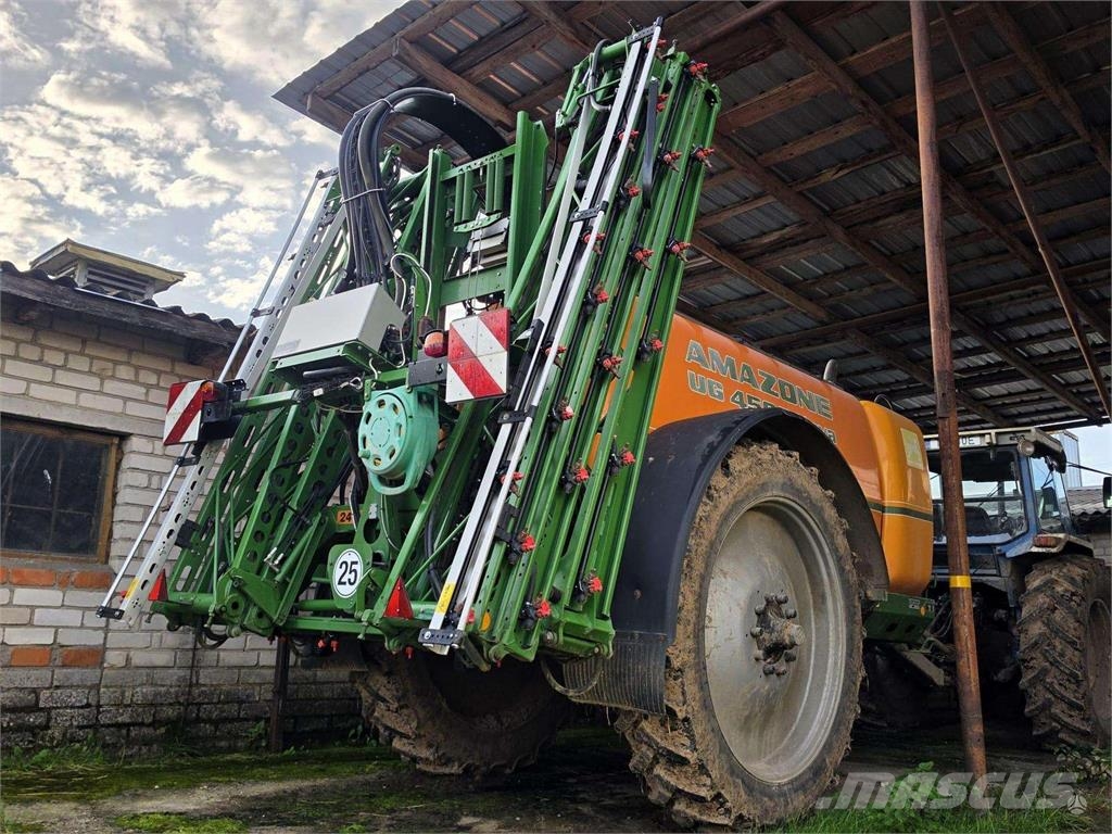 Amazone UG 4500 Nova Self-propelled sprayers