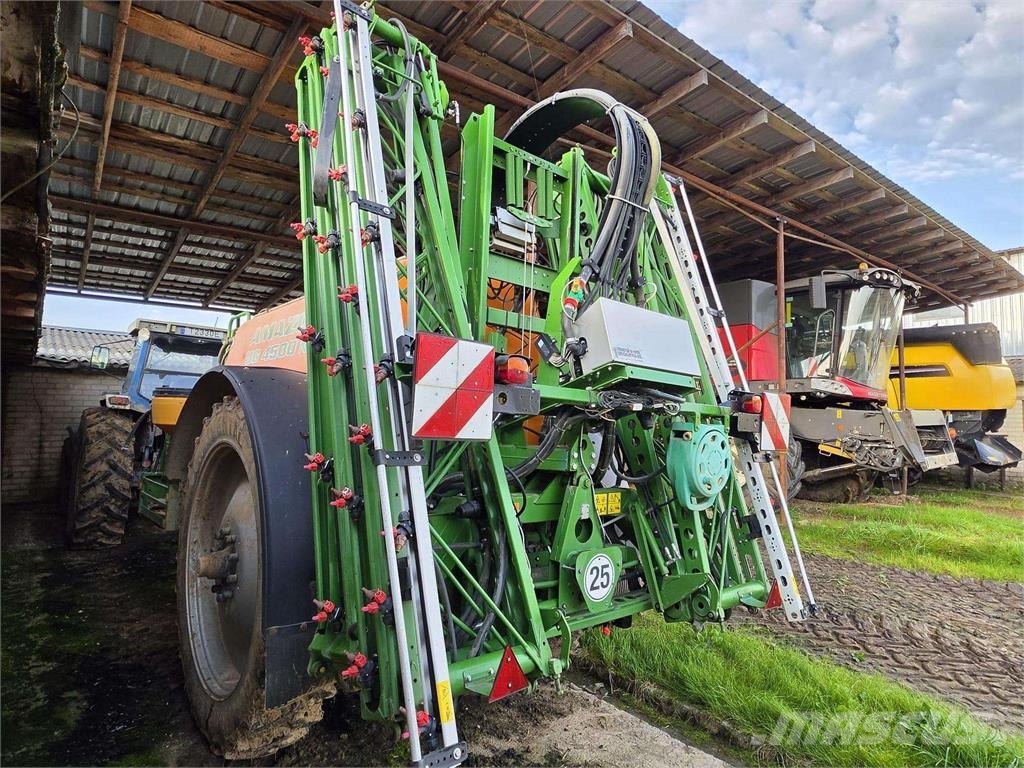 Amazone UG 4500 Nova Self-propelled sprayers