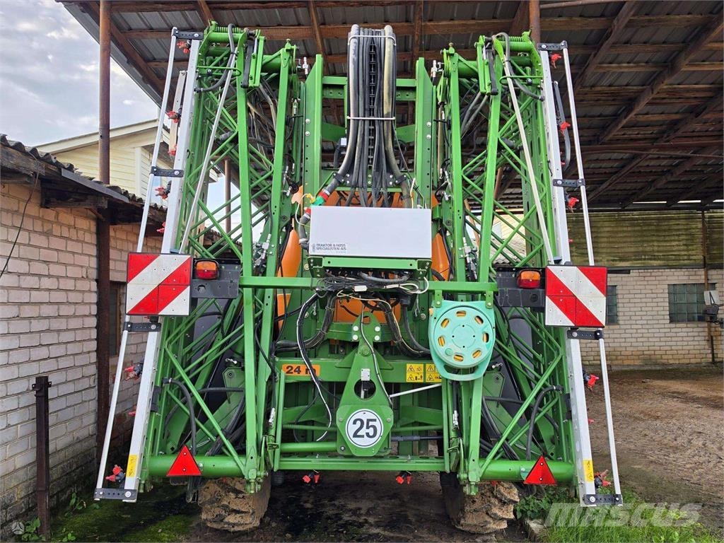 Amazone UG 4500 Nova Self-propelled sprayers