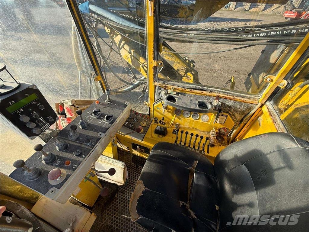 Atlas Copco ROC 860 HC , drill Light drills