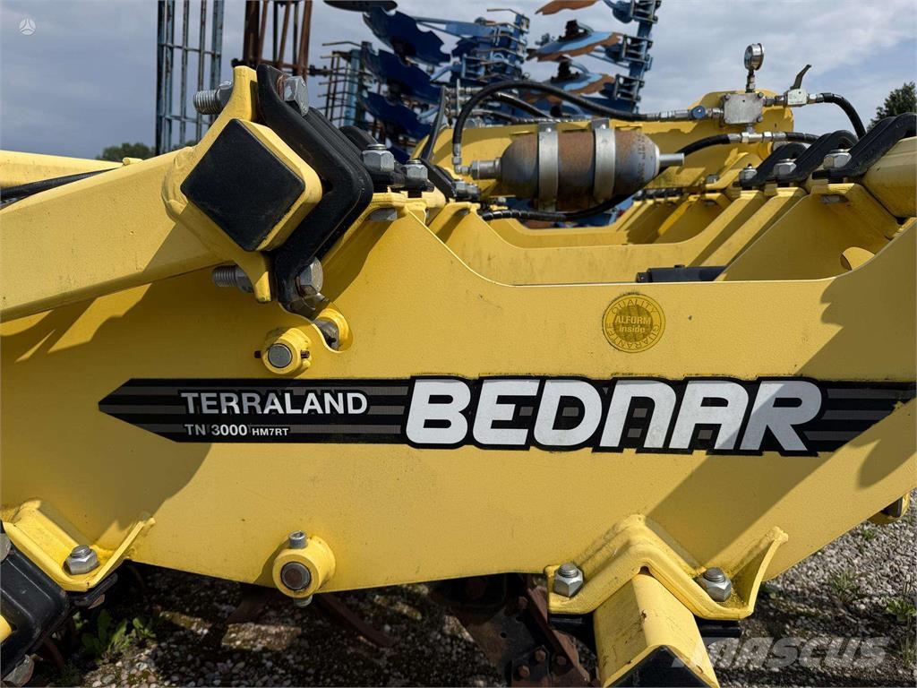 Bednar TN3000HM RT Arrastradoras para campos