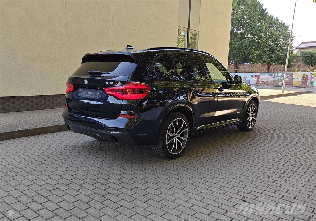 BMW  Automašīnas