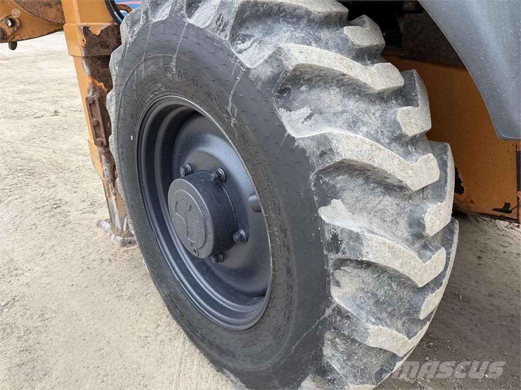 CASE 695 SR-4PS Baggerlader