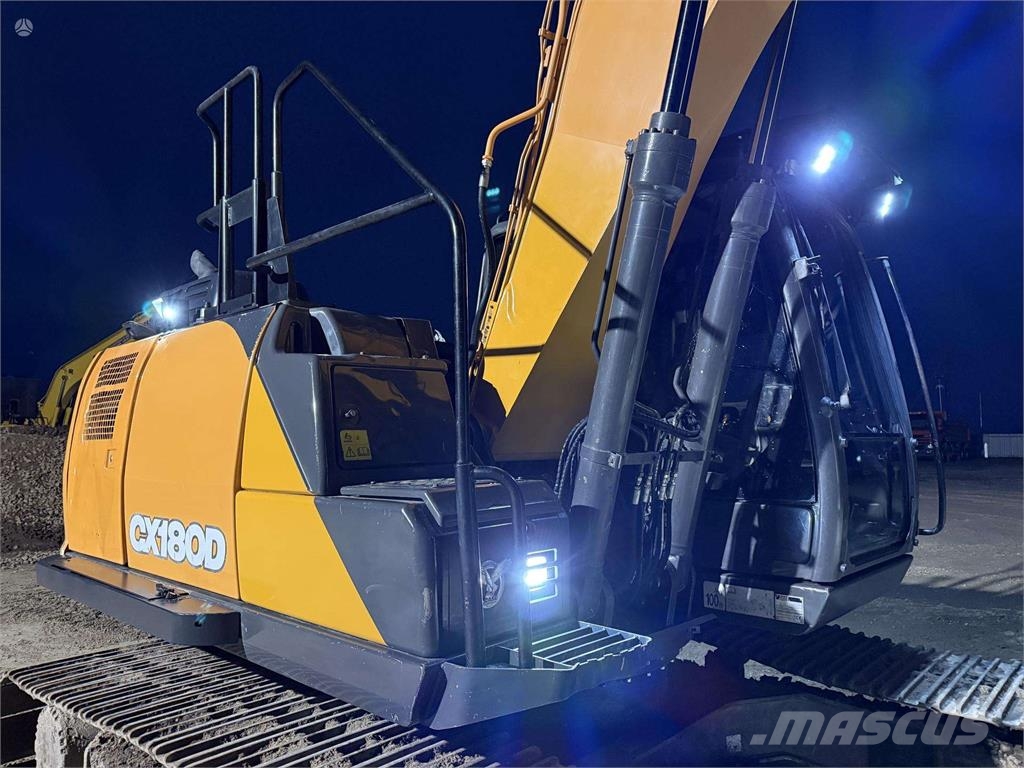 CASE CX 180 D , 20 ton Vikšriniai ekskavatoriai