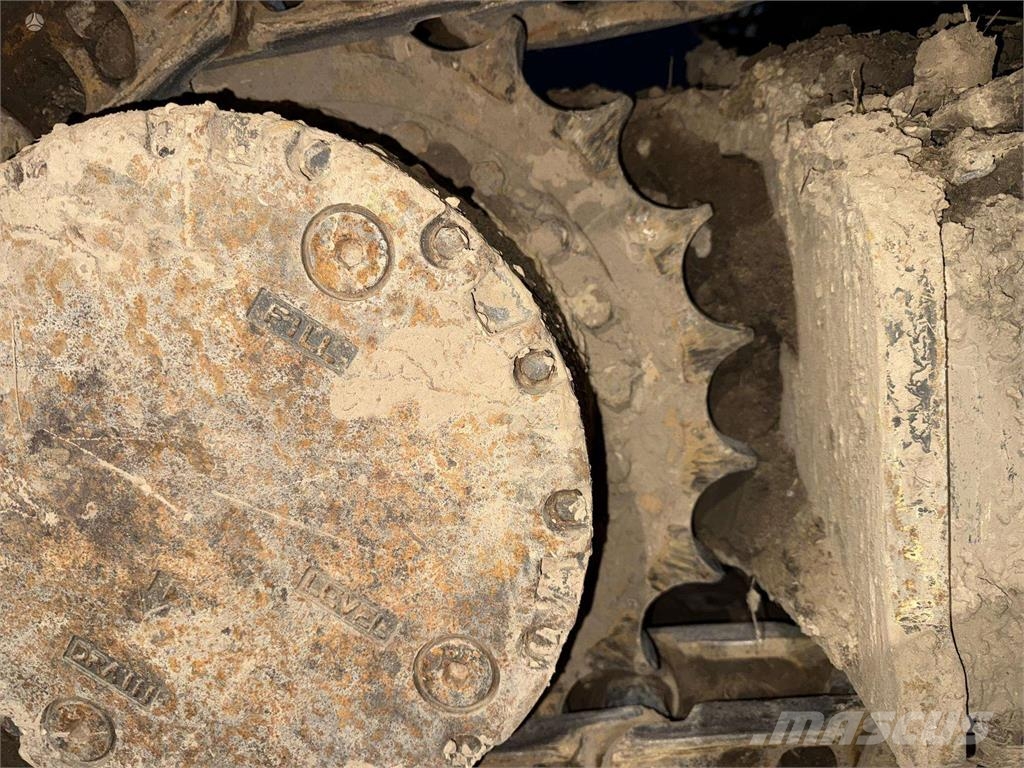 CASE CX 180 D , 20 ton Vikšriniai ekskavatoriai
