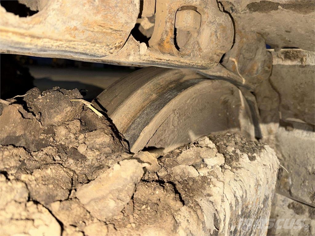 CASE CX 180 D , 20 ton Vikšriniai ekskavatoriai