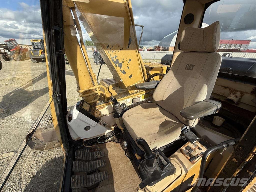 CAT 322 BL , 26 ton Roomikekskavaatorid