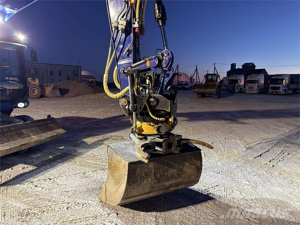 CAT M 313 D Rototilt + Grapple Excavadoras de ruedas
