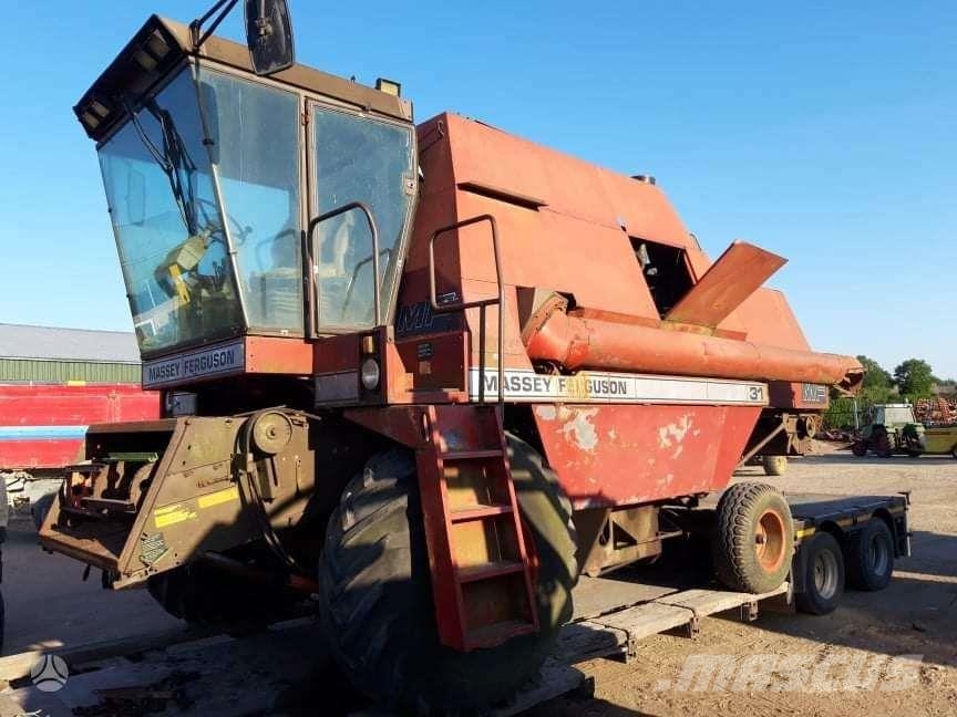 CLAAS  ماكينات زراعية - غير ذلك