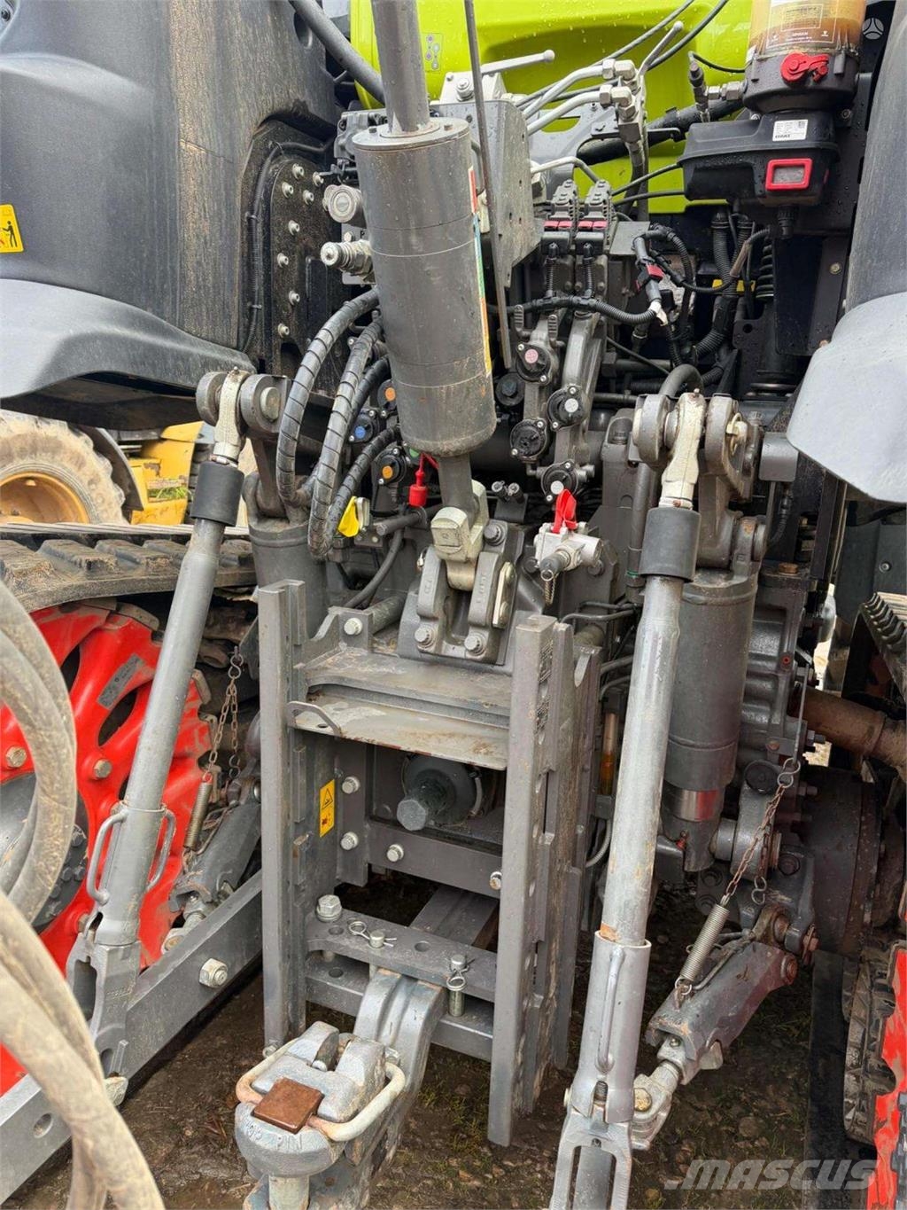 CLAAS Axion 960TT Traktori