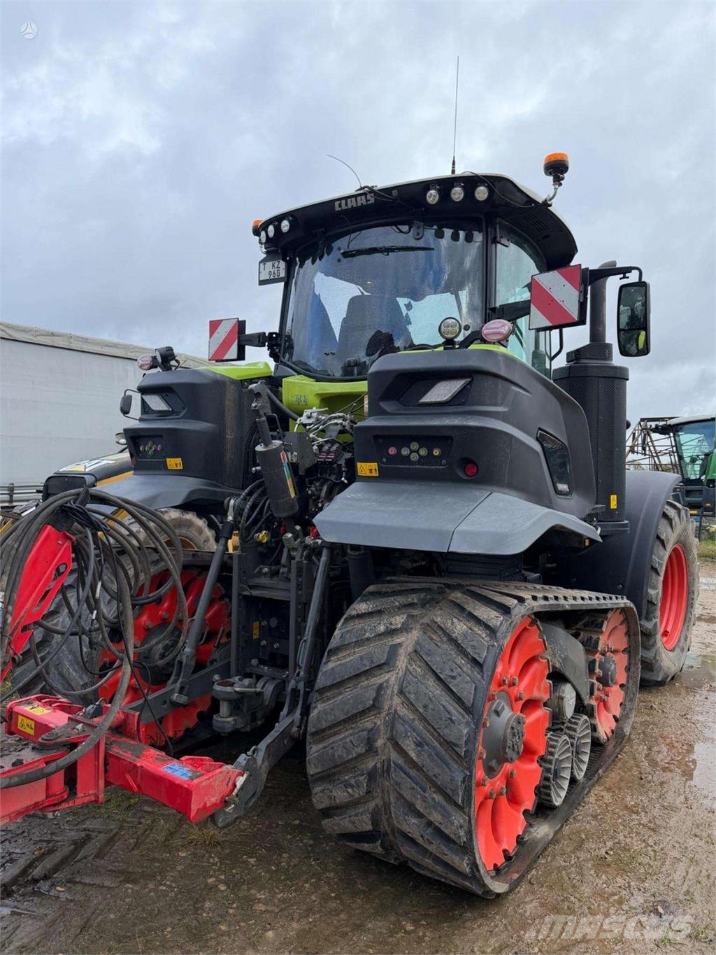 CLAAS Axion 960TT Traktori