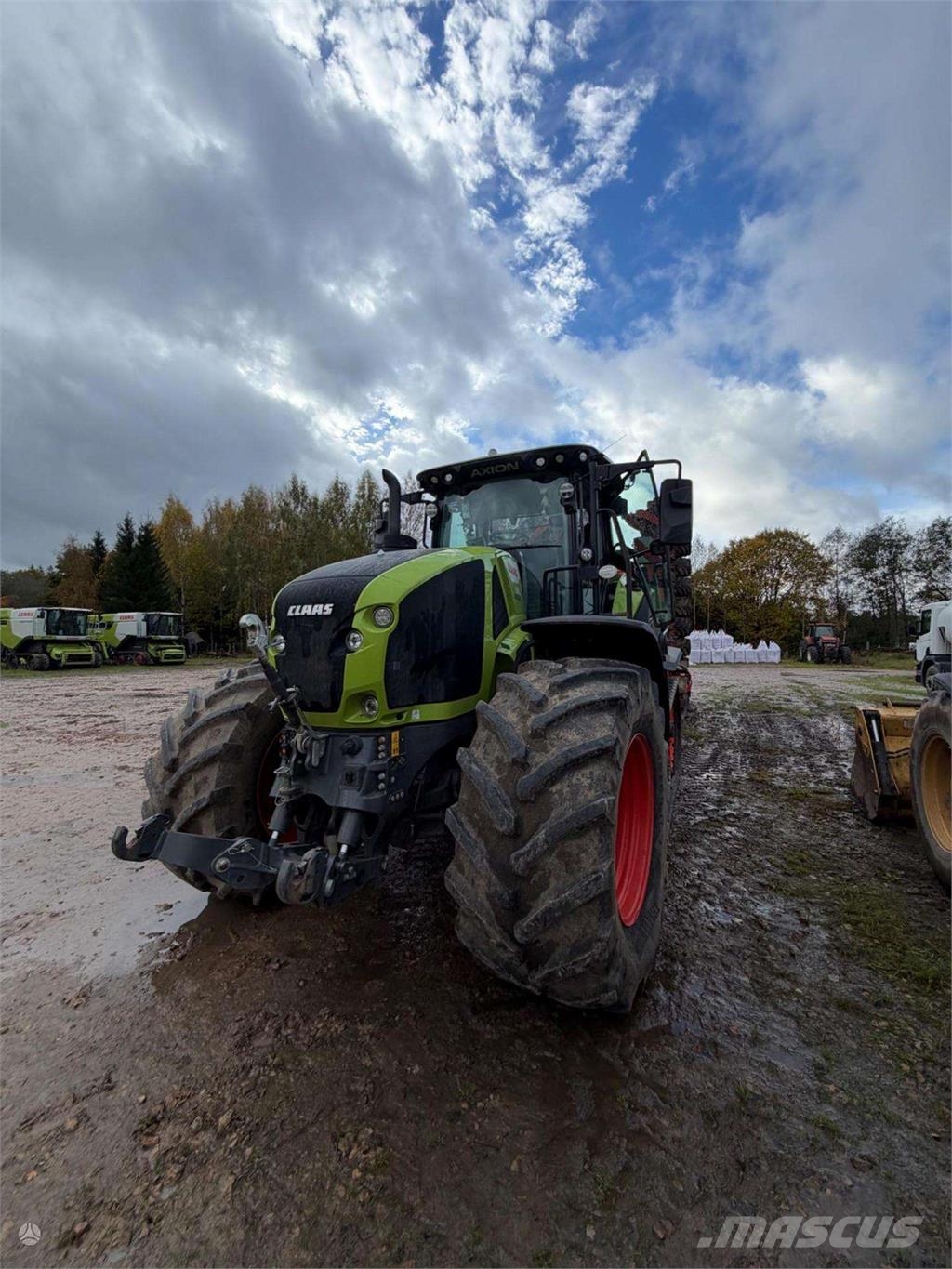 CLAAS Axion 960TT Traktori