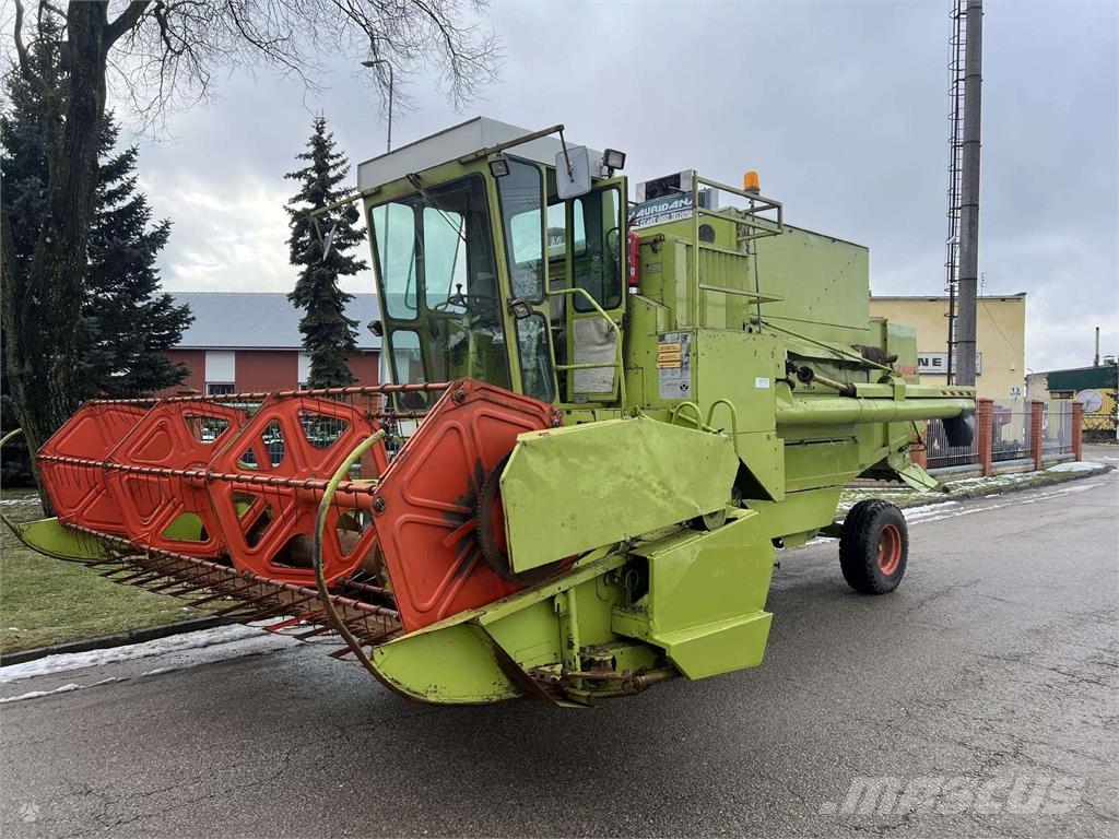 CLAAS Dominator 85 Kombajni