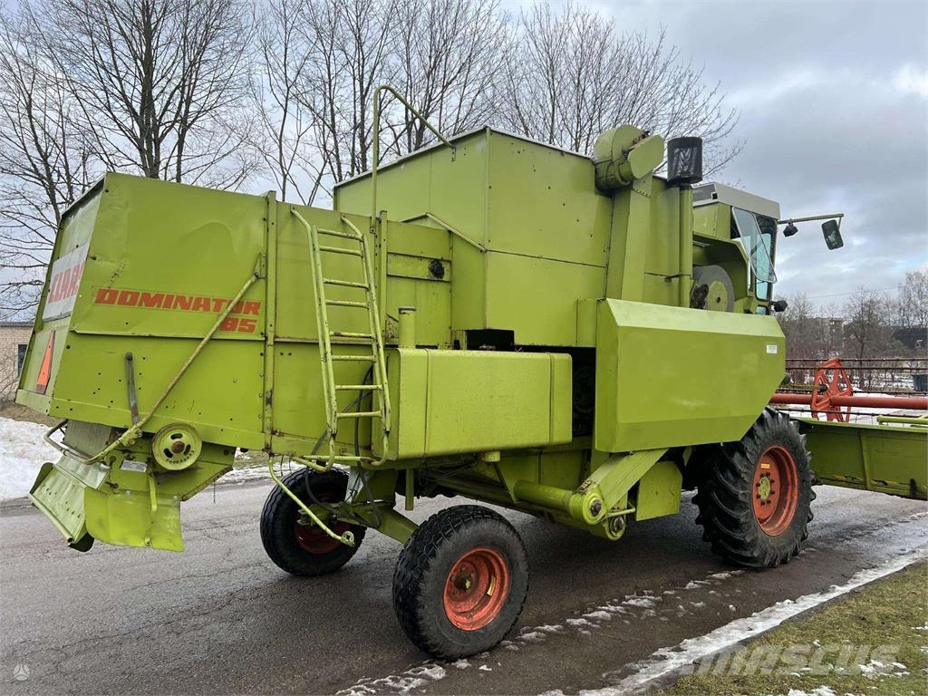 CLAAS Dominator 85 Kombajni