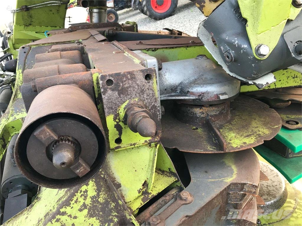 CLAAS Jaguar 600-800 ماكينات زراعية - غير ذلك