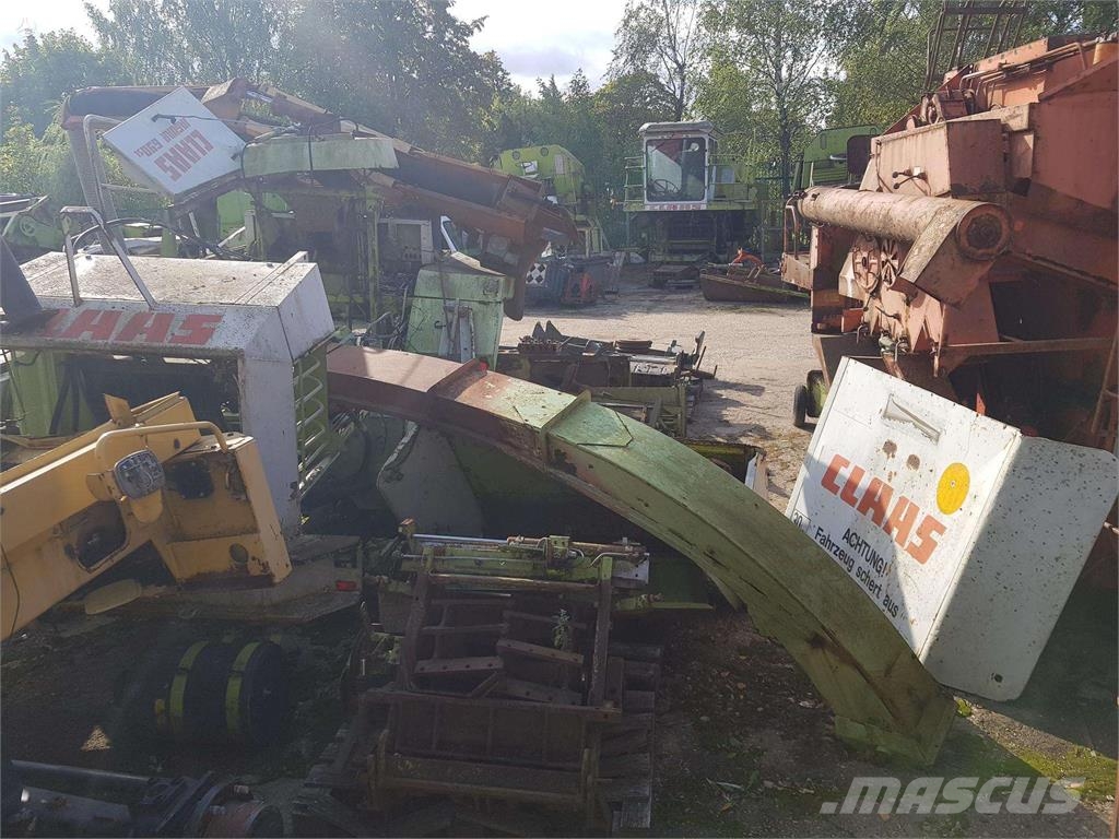 CLAAS Jaguar 600-800 ماكينات زراعية - غير ذلك