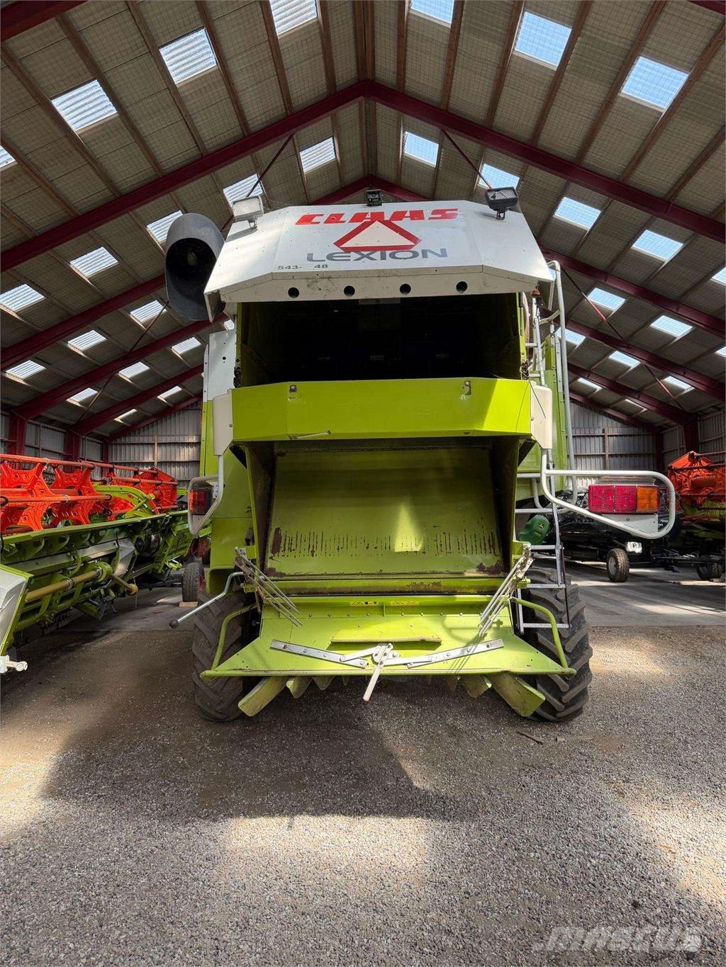 CLAAS Lexion 410 Θεριζοαλωνιστικές μηχανές