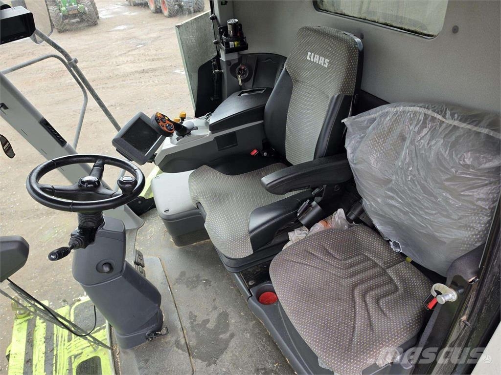 CLAAS LEXION 670 4WD 聯合收穫機