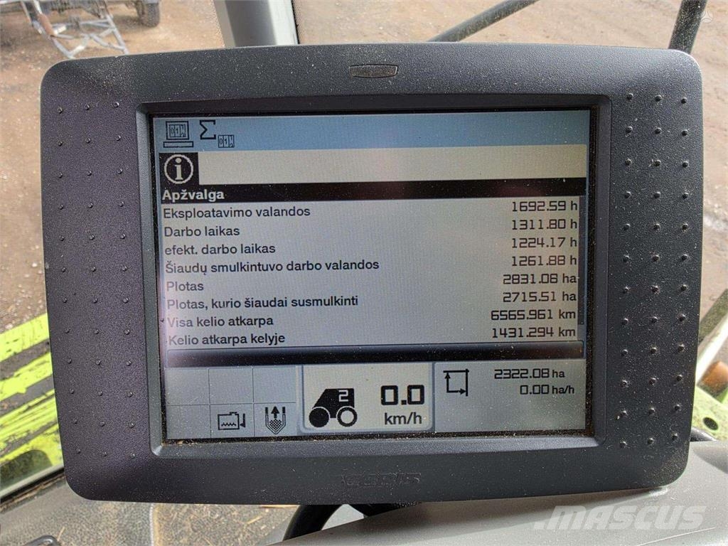 CLAAS LEXION 670 4WD 聯合收穫機