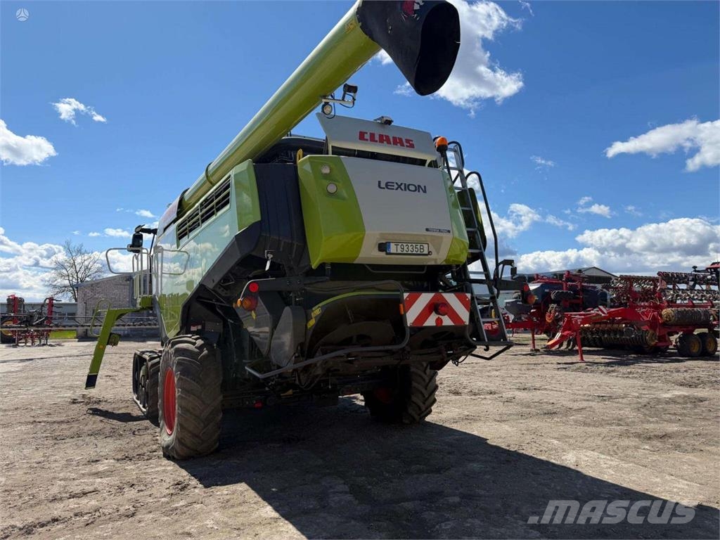CLAAS Lexion 770TT Derliaus nuėmimo kombainai