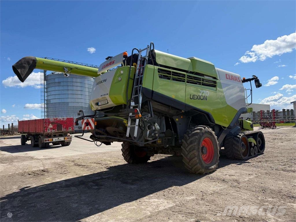 CLAAS Lexion 770TT Derliaus nuėmimo kombainai