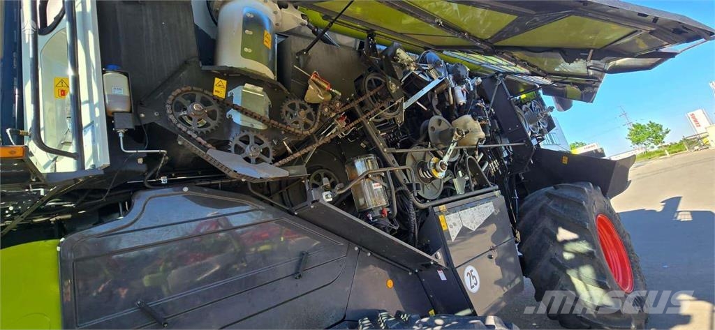 CLAAS Lexion 8700 TT Kombinované zberacie stroje