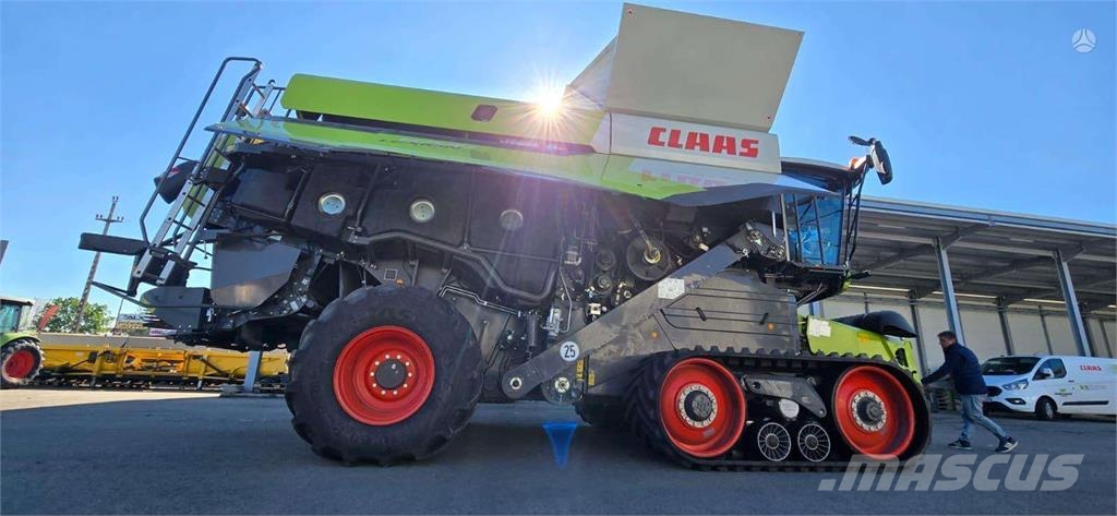 CLAAS Lexion 8700 TT Kombinované zberacie stroje