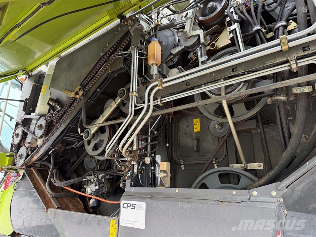 CLAAS Lexion 8700TT حصادات