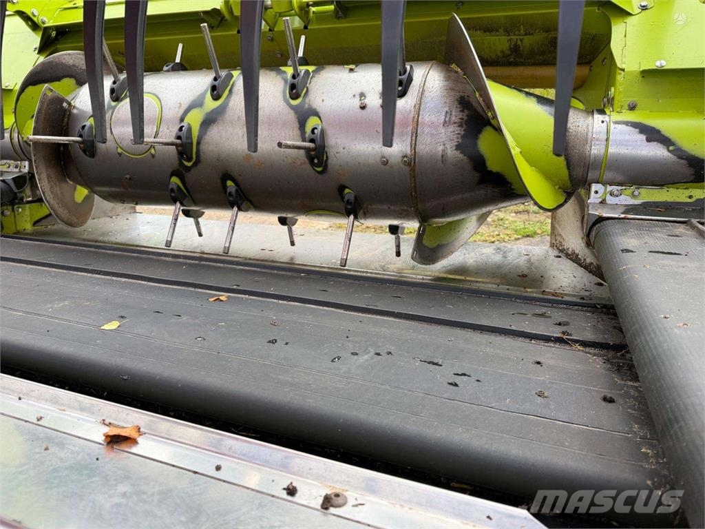 CLAAS Lexion 8700TT حصادات